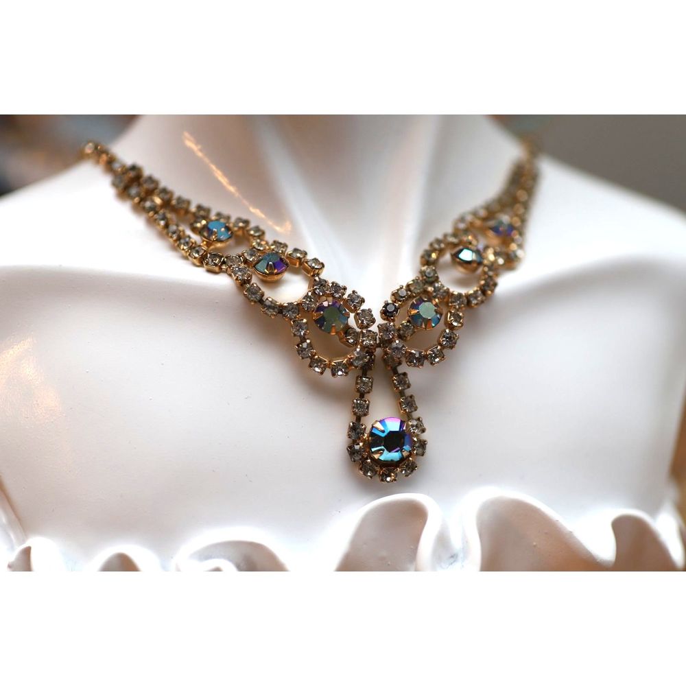 Stunning Vintage 1950s Aurora Borealis and Rhinestone Necklace